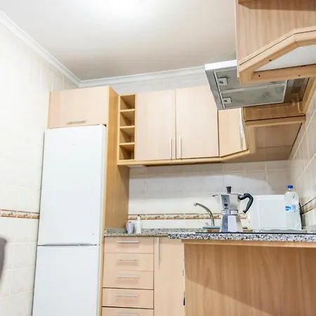 Yesenia Vv Airport Apartment El Matorral