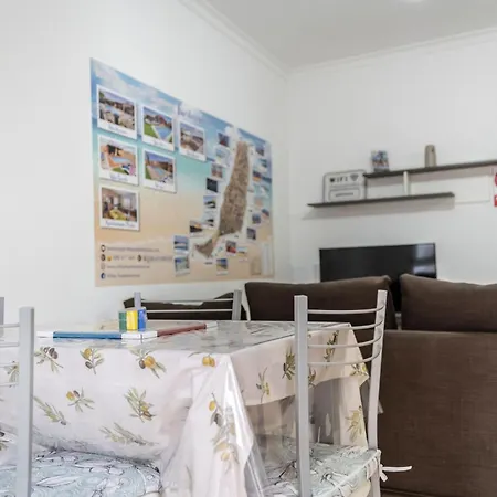 Yesenia Vv Airport *