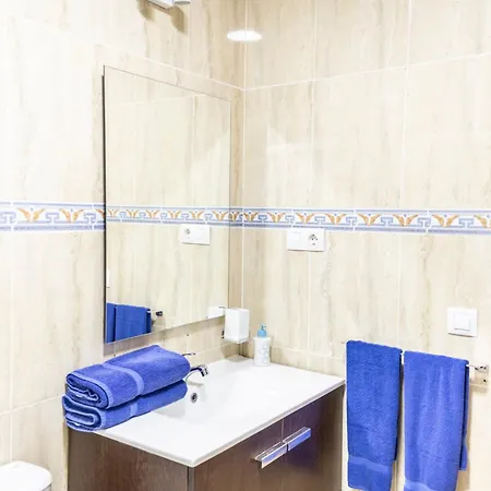 Yesenia Vv Airport * El Matorral