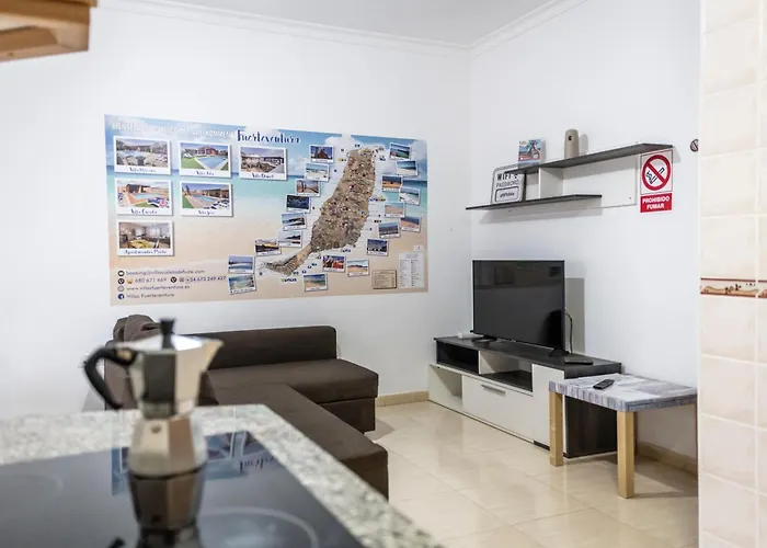 Yesenia Vv Airport El Matorral