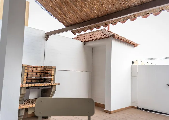 Yesenia Vv Airport アパート El Matorral